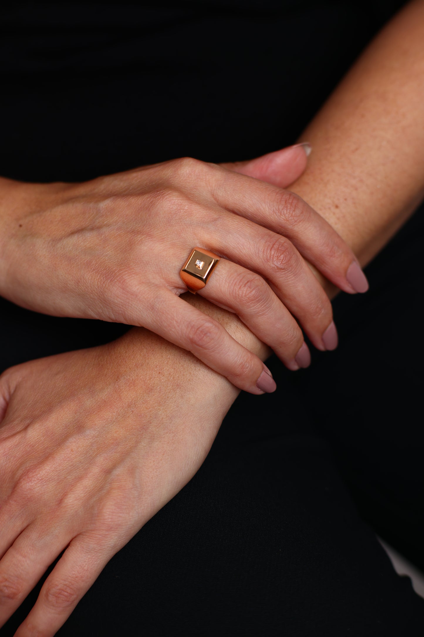 Ring, Stud