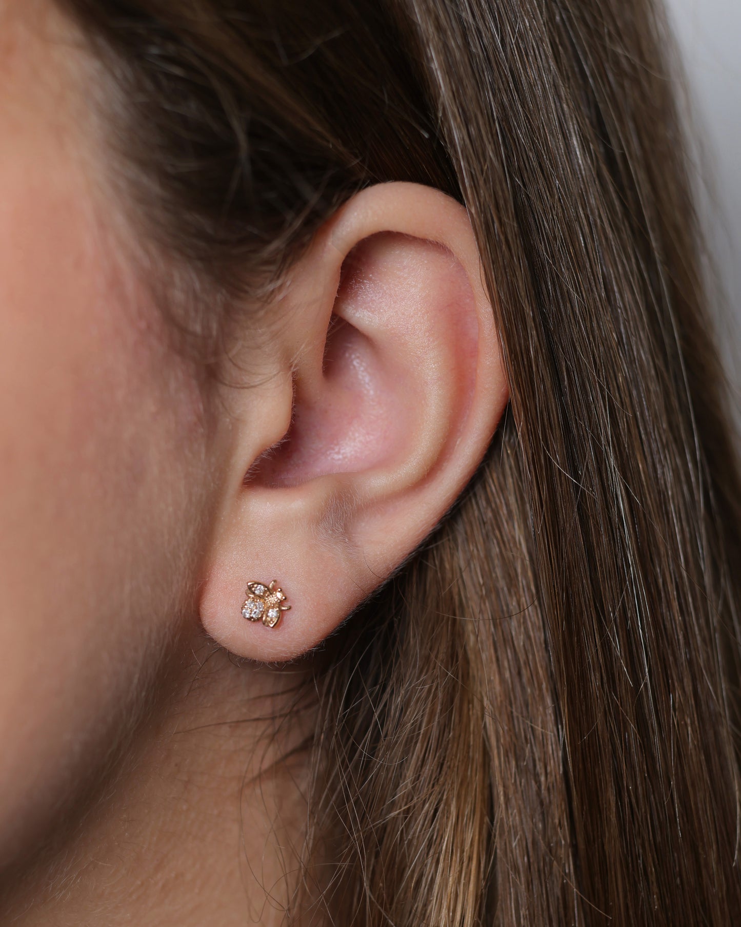 Earring, Bee (single)